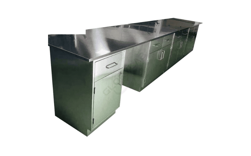 Lab Countertops & Worktops