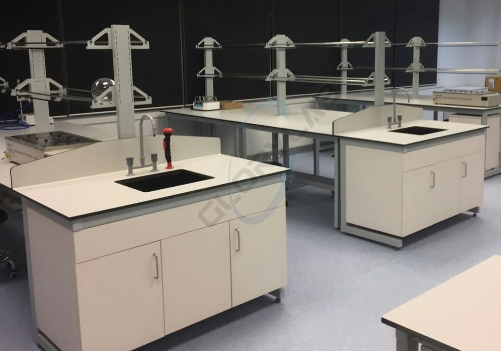 Sink installed under laboratory worktop Sink installed under laboratory worktop